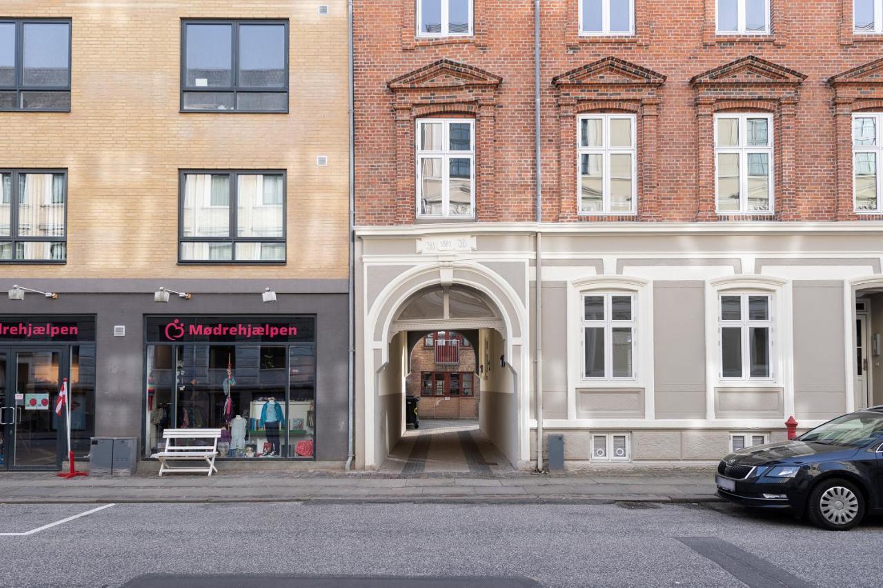 Aday - Apartment Suite 4 Aalborg Center Esterno foto